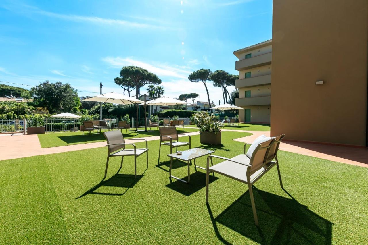 Residence San Francesco Tirrenia Eksteriør billede