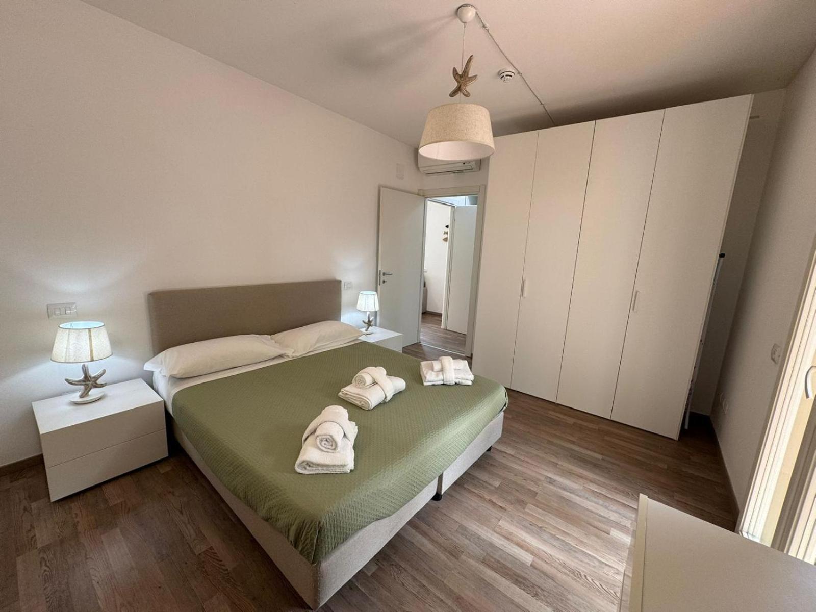 Residence San Francesco Tirrenia Eksteriør billede
